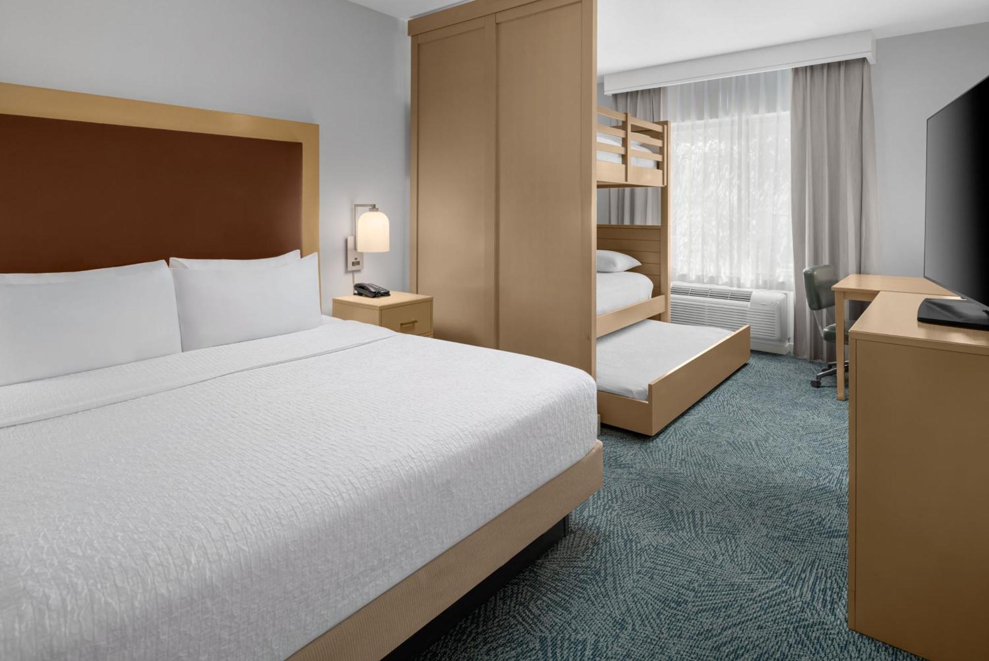 โฮมวูด สวีท บาย ฮิลตัน แอนาไฮม์ รีสอร์ต คอนเวนชั่น เซ็นเตอร์ Hotel ภายนอก รูปภาพ
